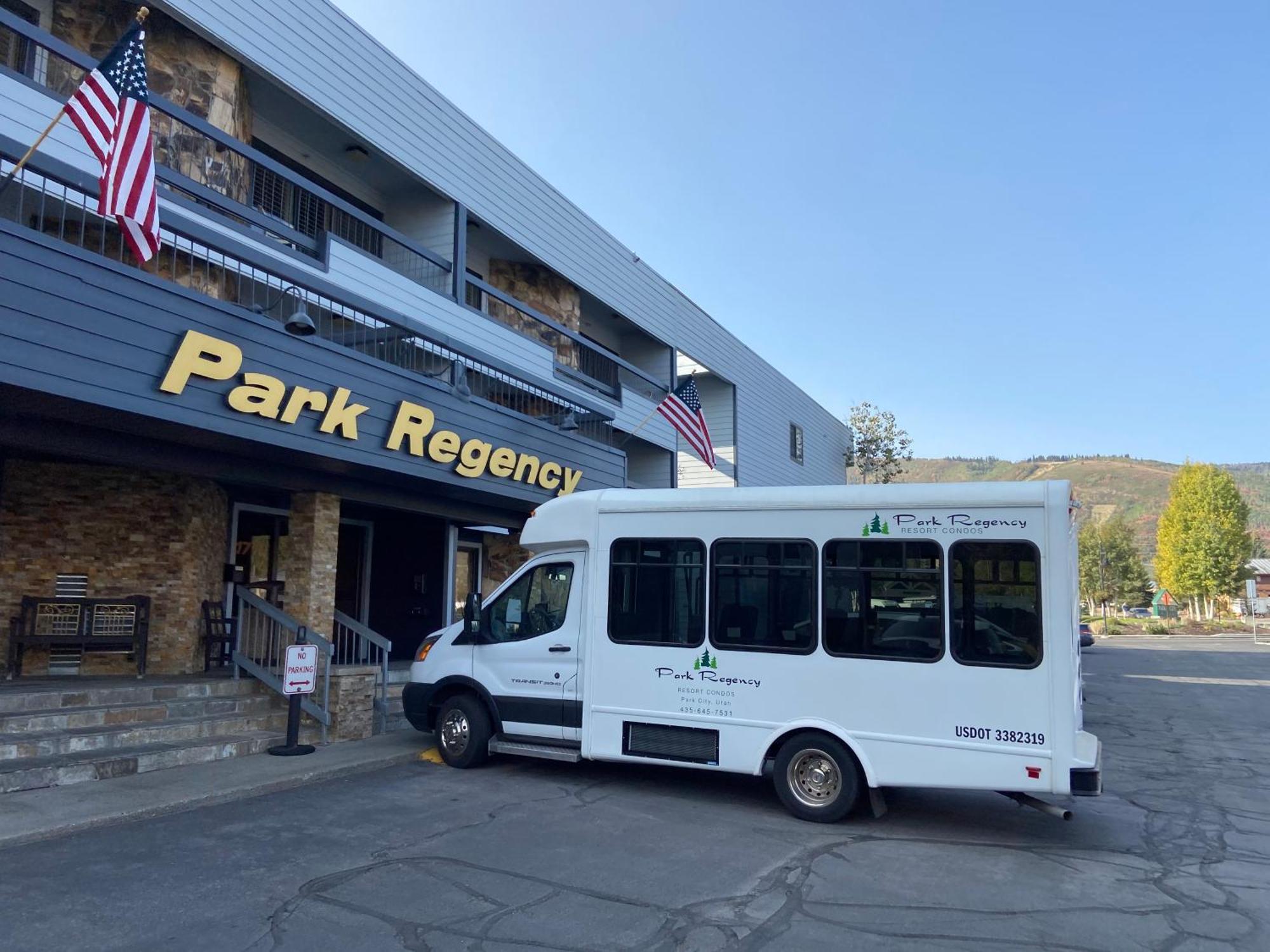 Hotel Park Regency à Park City Extérieur photo