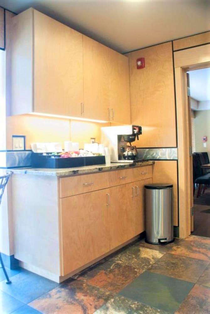 Hotel Park Regency à Park City Extérieur photo